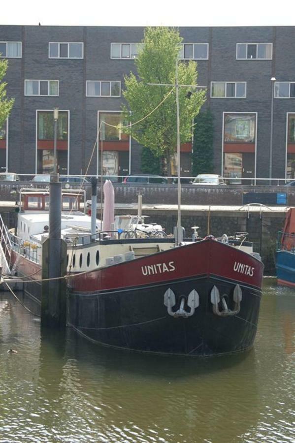 B&B Unitas Rotterdam Exterior photo